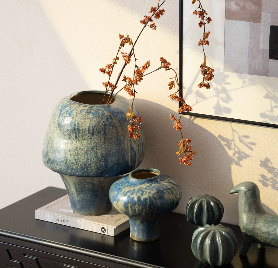 Indigo Mountain Residence High-End Retro Style Fog-Dyed Blue Glazed Ceramic Vase for Home Living Room Entrance Hall Tabletop Soft Decoration Ornament - Image 2