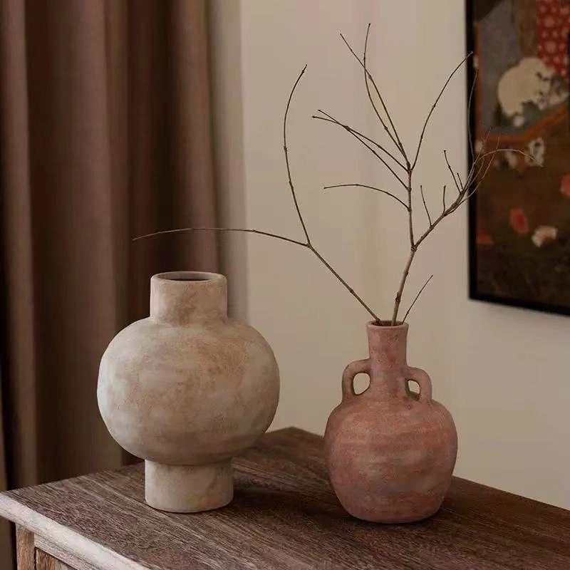 Wabi-sabi style retro vase ornament, creative ceramic, new Chinese style handheld pottery jar, suitable for living room flower arrangement, niche homestay decoration. - Image 2