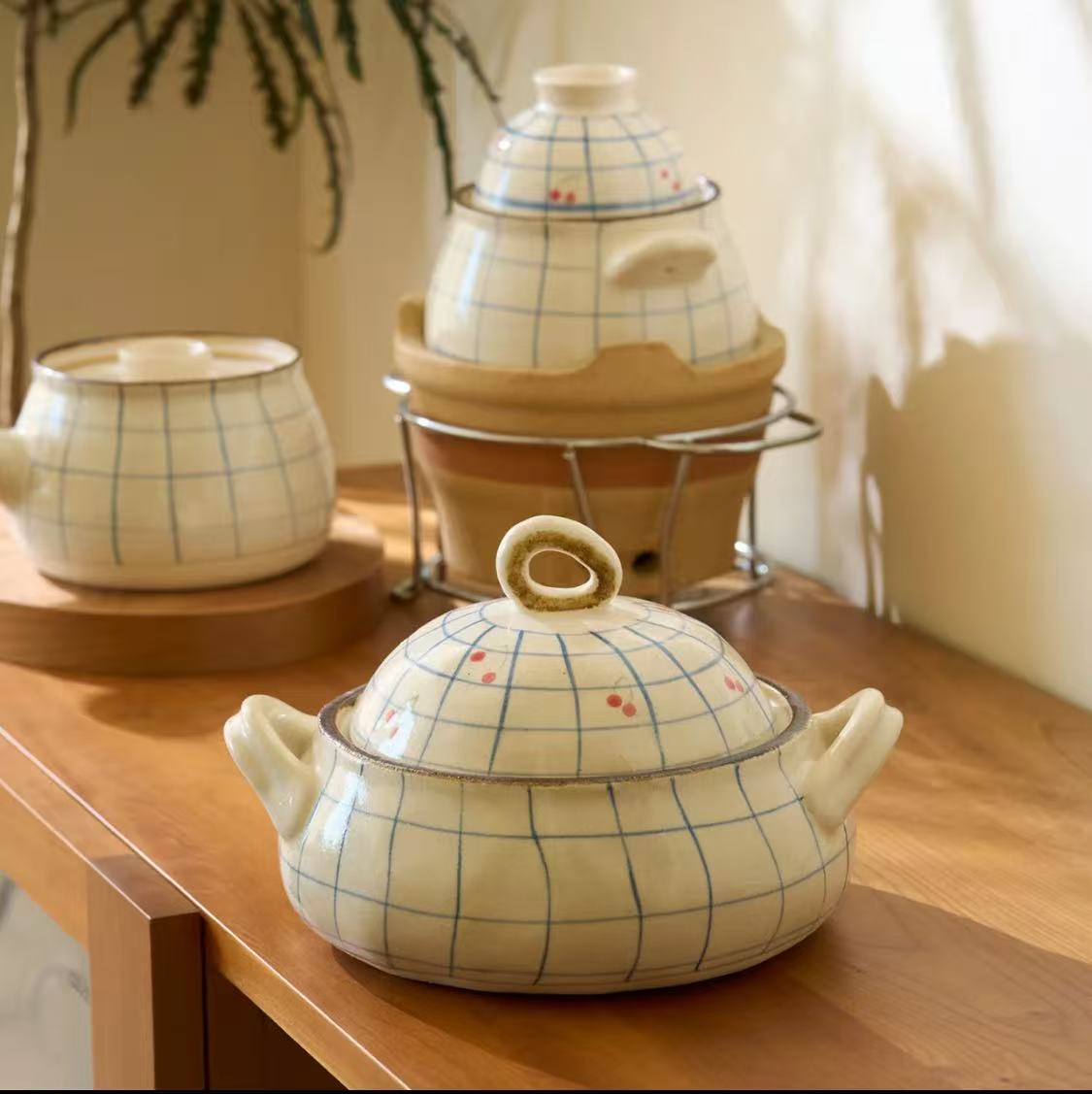 Hand-Drawn Ceramic Casserole Pot Set - Image 6