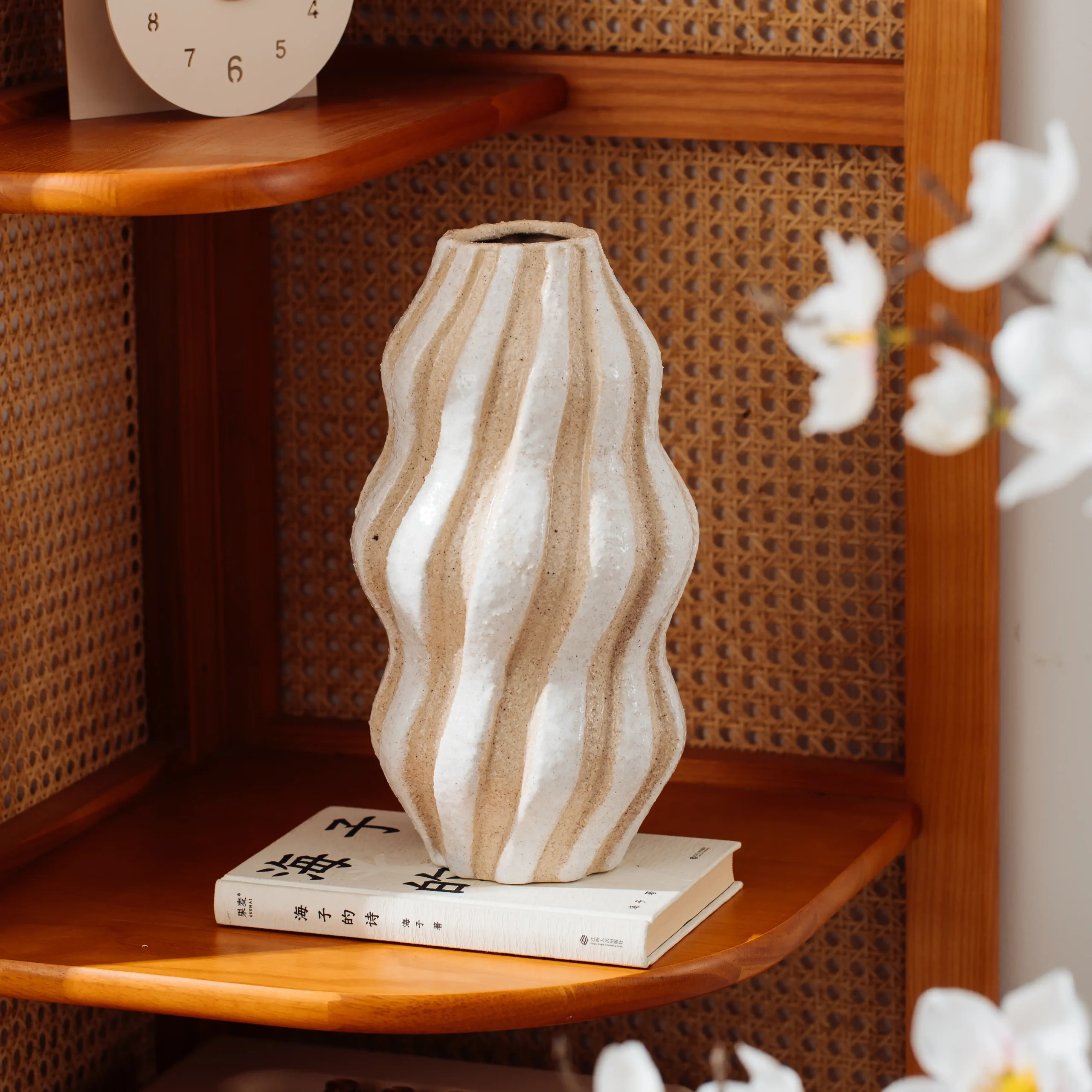 French vintage ceramic striped vase, living room flower arrangement decoration - Image 3