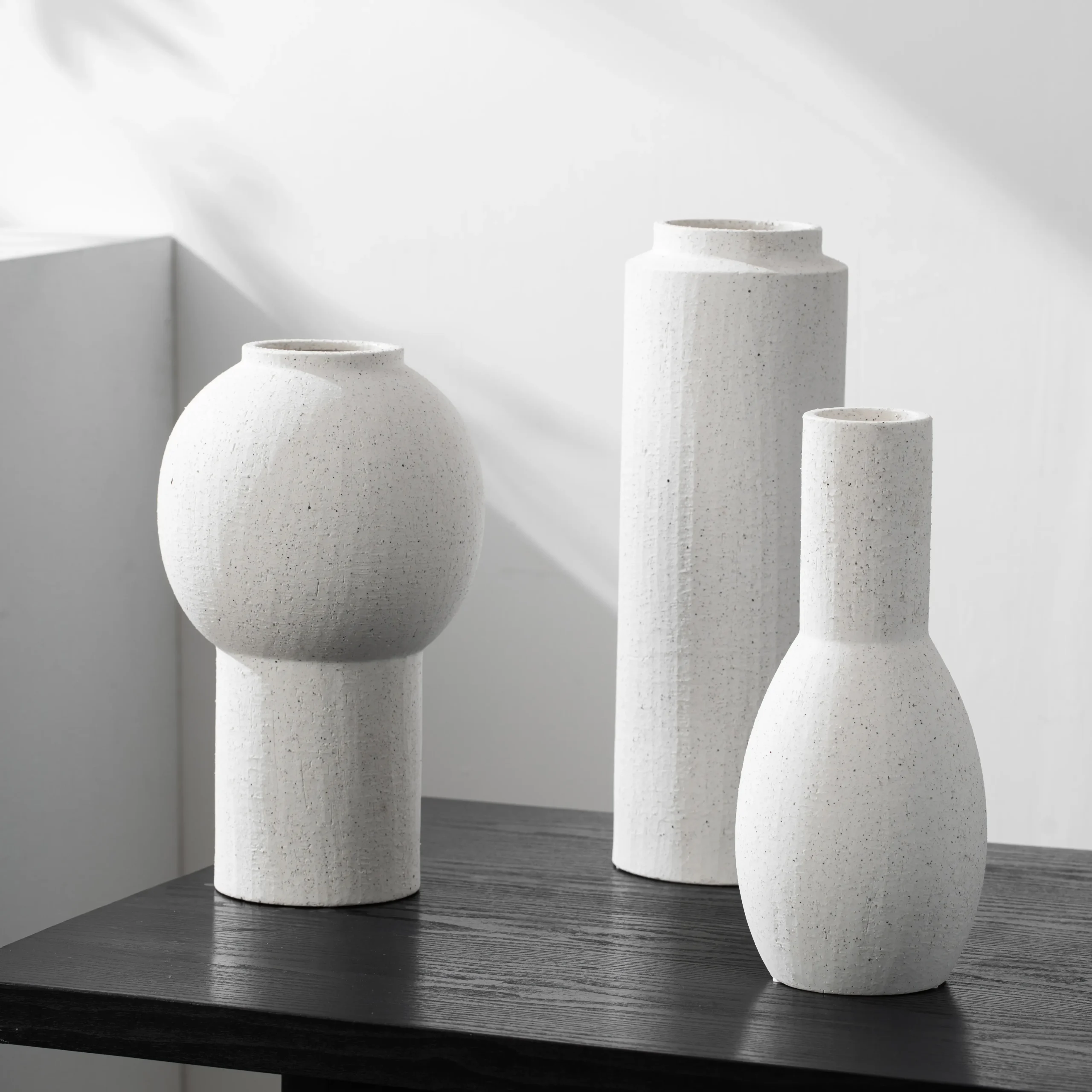 White sand vase - Image 2