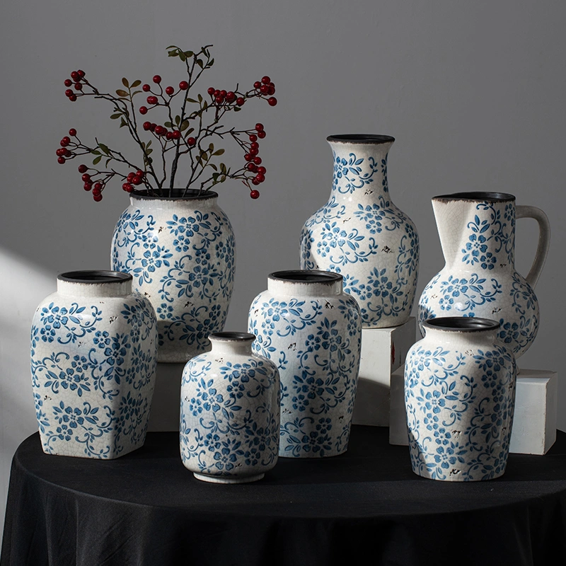 Blue and white porcelain vase